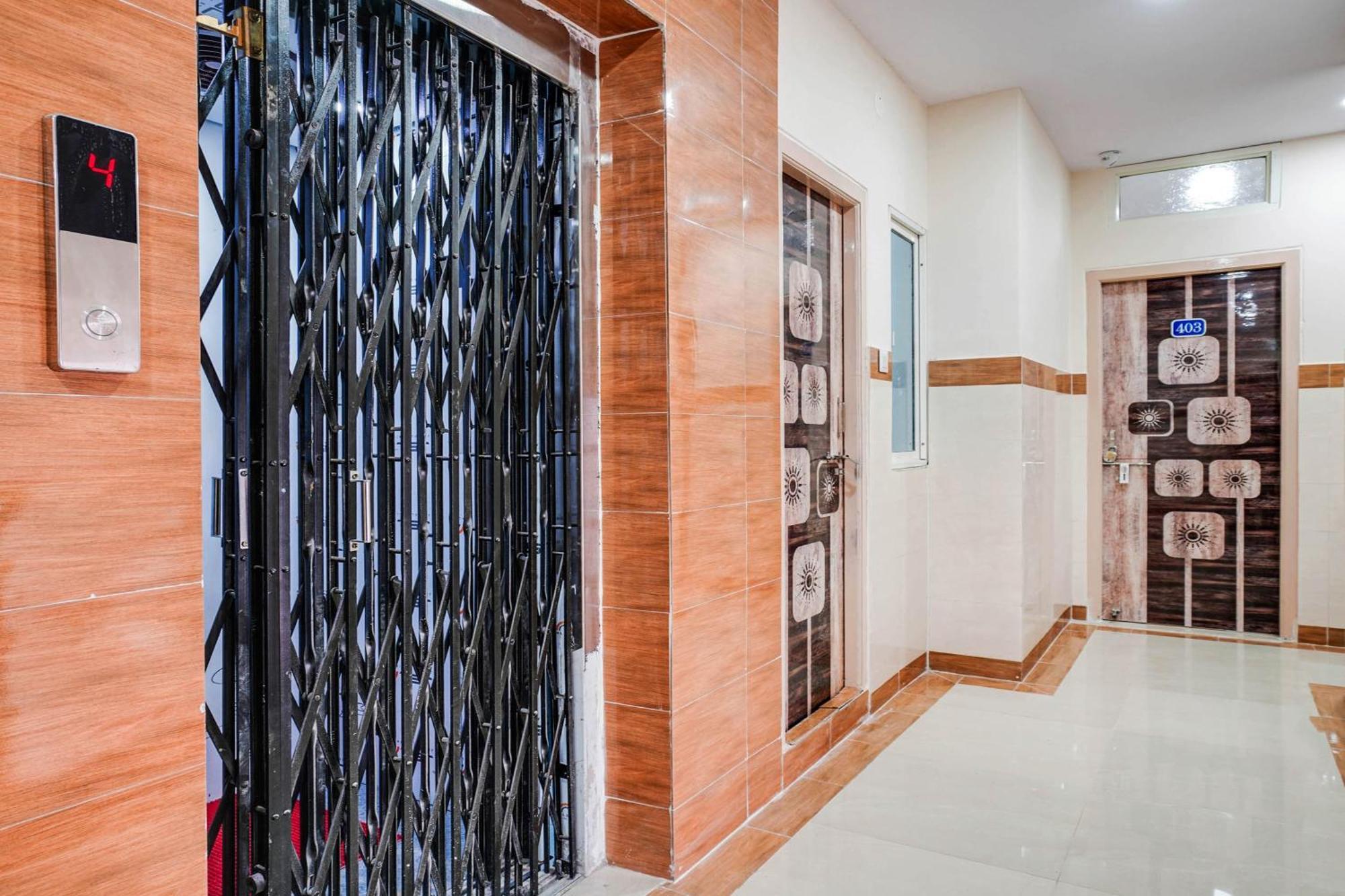 Hotel O Aroma Classic Near Nampally Main Railway Station Hyderabad Esterno foto